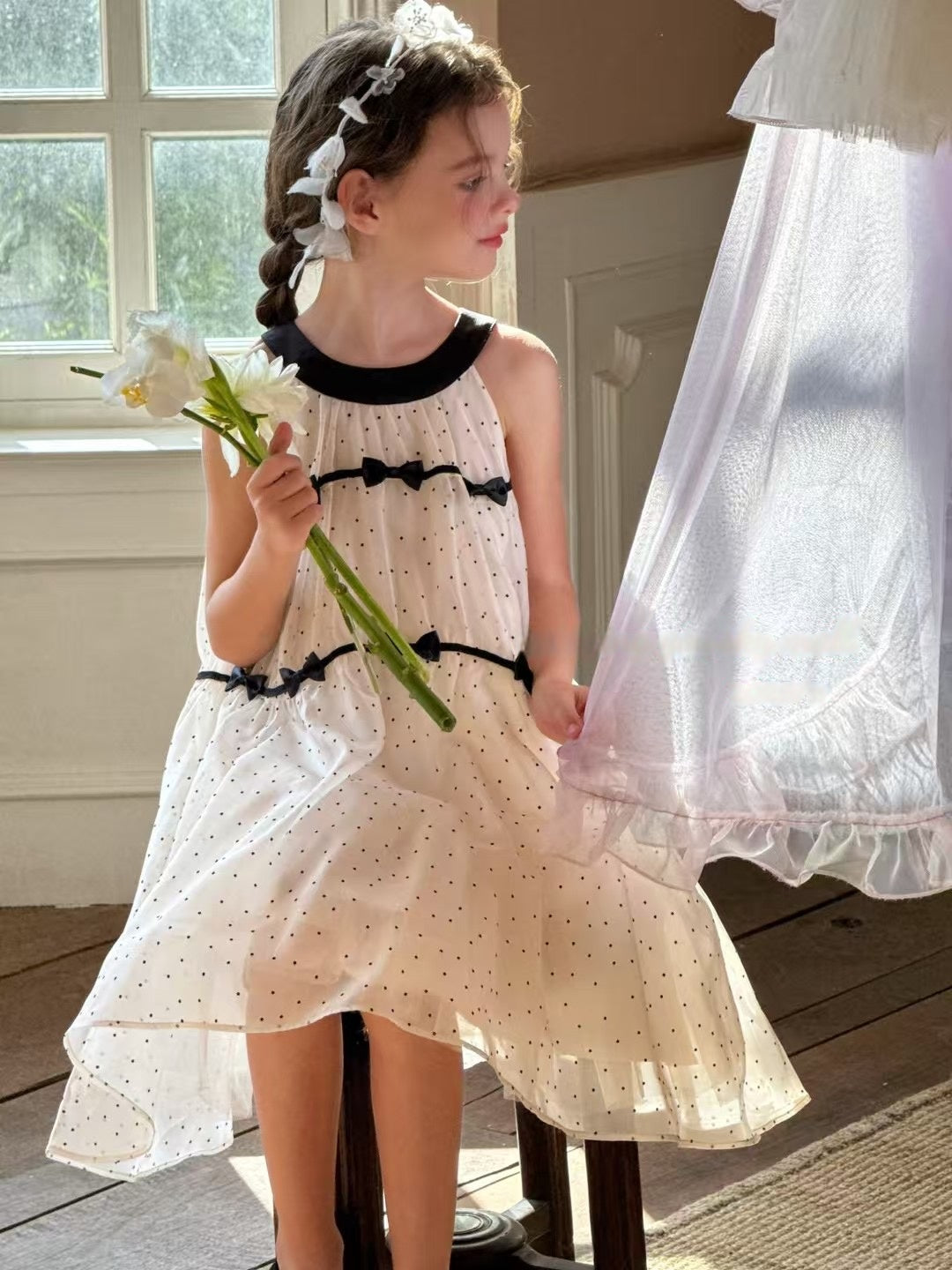 Amelia Classic Dress