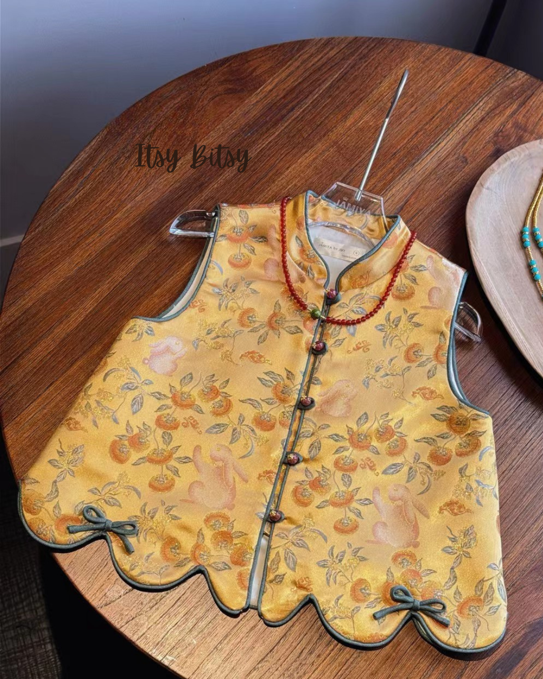 Jin Yu Man Tang (金玉满堂）Two Piece Set